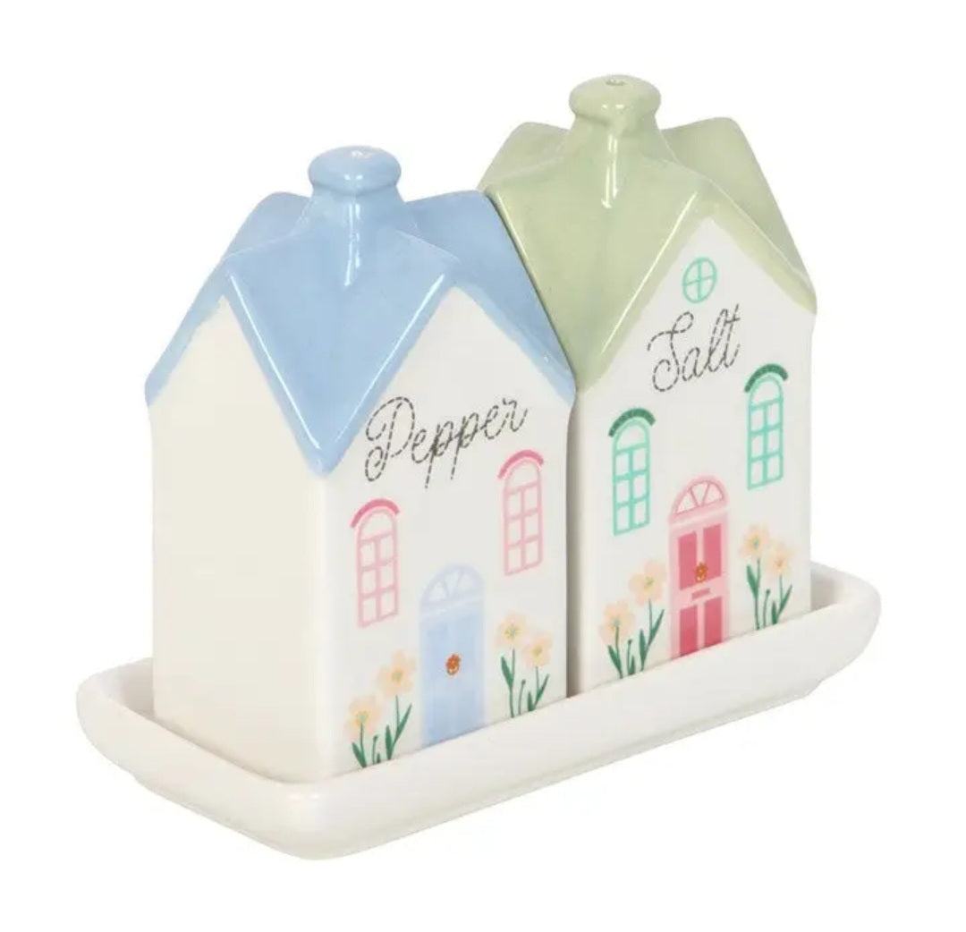 Country Cottage Salt & Pepper Shakers