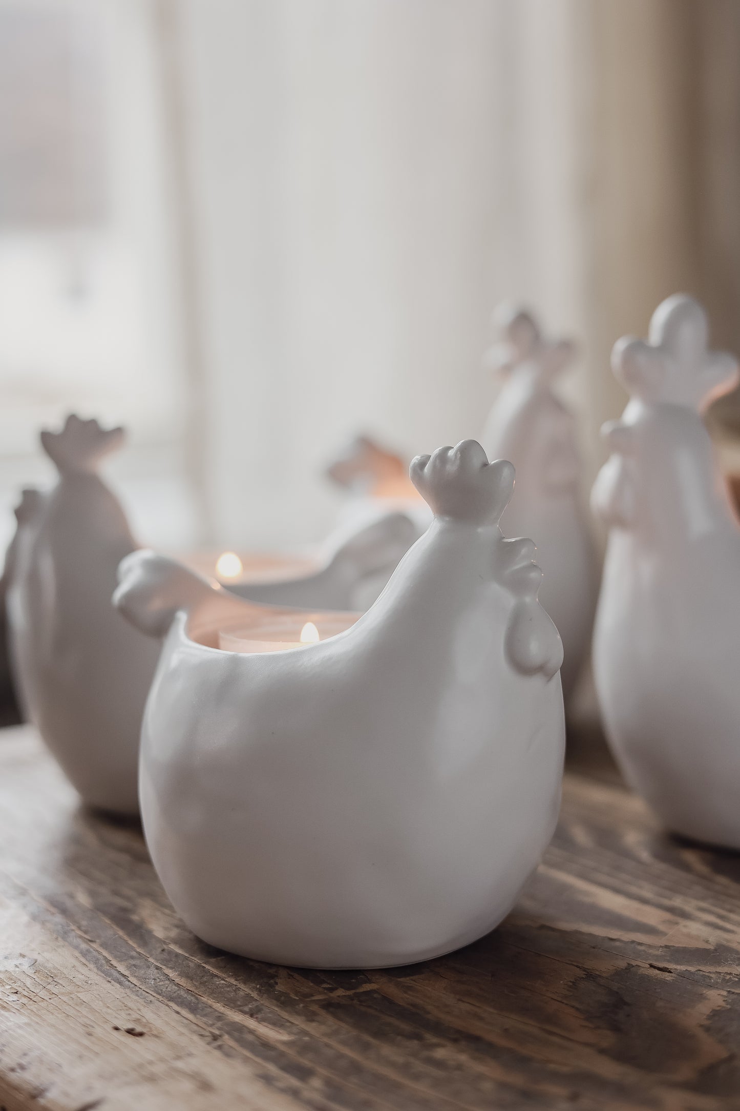 Stoneware Hen Tealight Holder