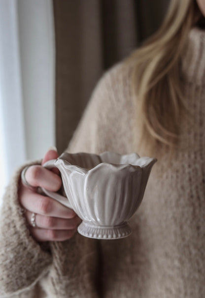 Bloom Tea Cup | Winter Blush