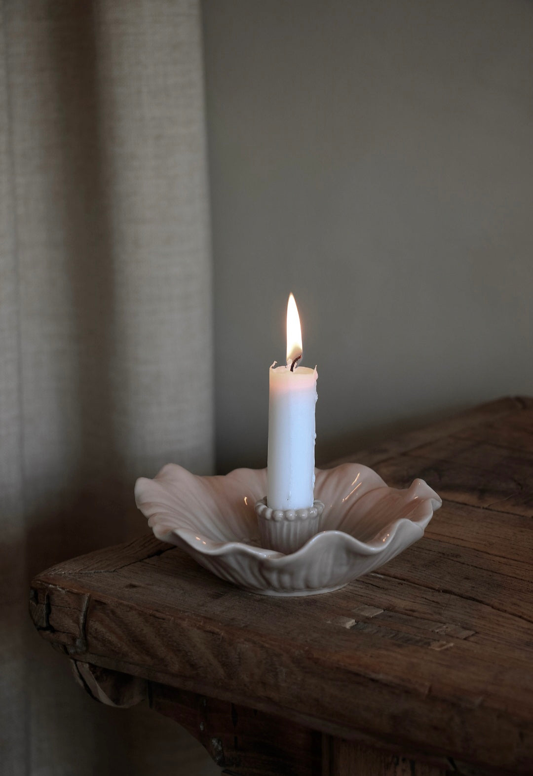 Bloom Candle Holder with 3 Candles | Winter Blush