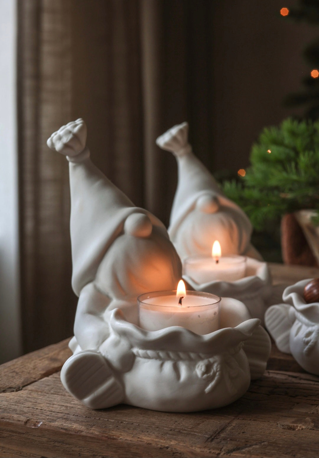 Sitting Santa Tealight Holder