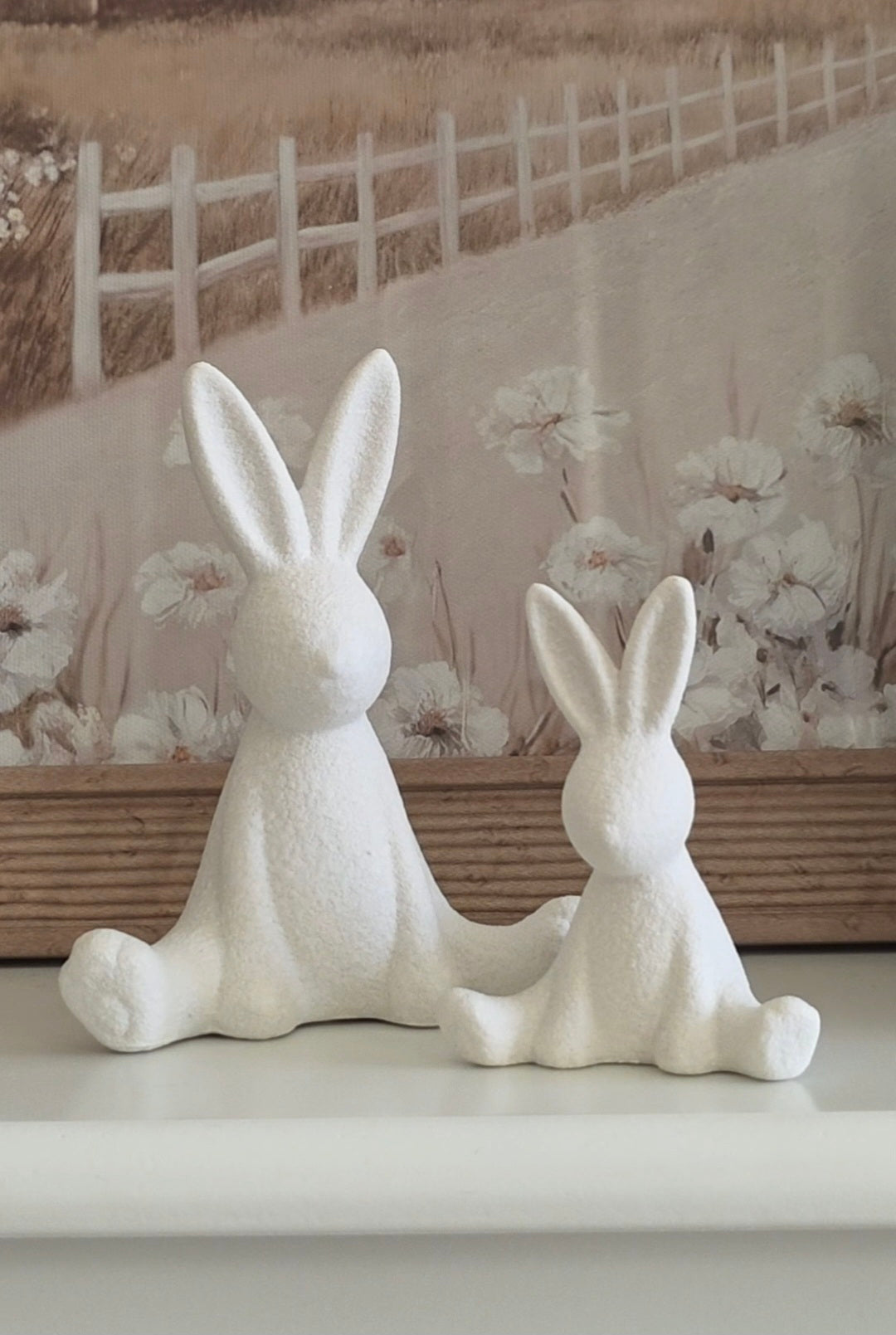 Set of Sitting Easter Bunnies