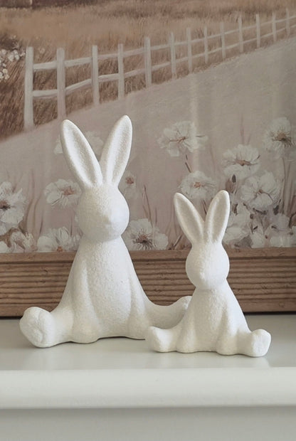 Set of Sitting Easter Bunnies