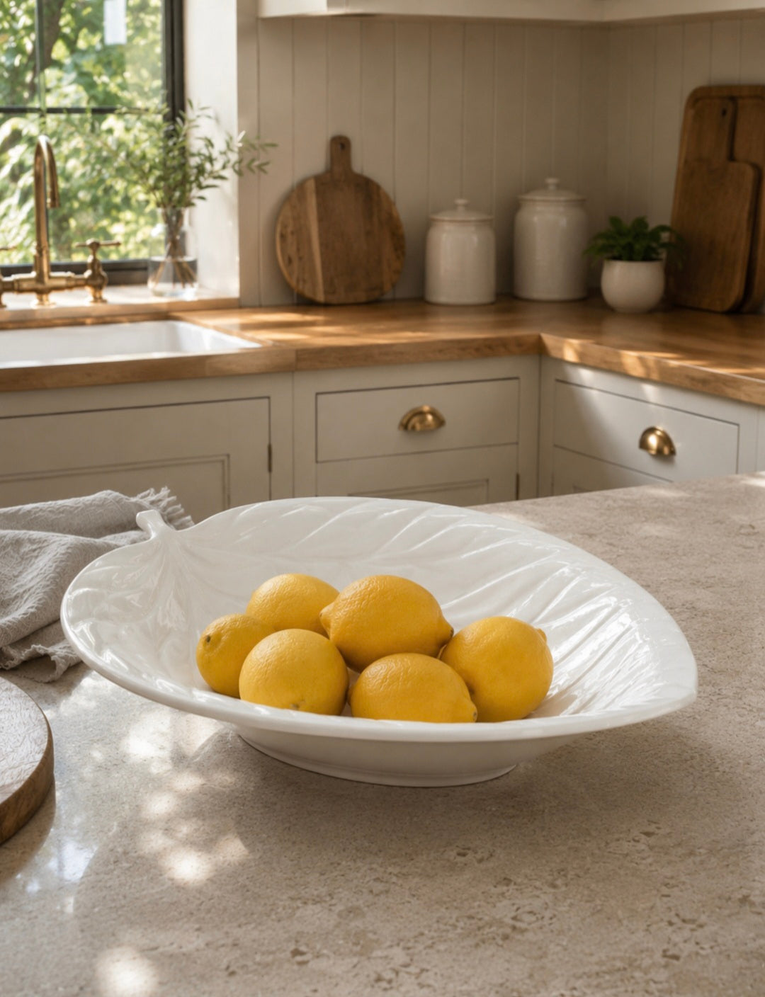 XL Leaf Serving Bowl