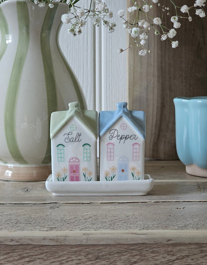 Country Cottage Salt & Pepper Shakers